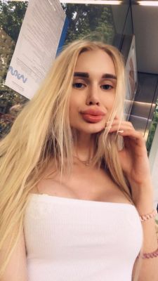 Софья Транссексуалка , от 10000 в час